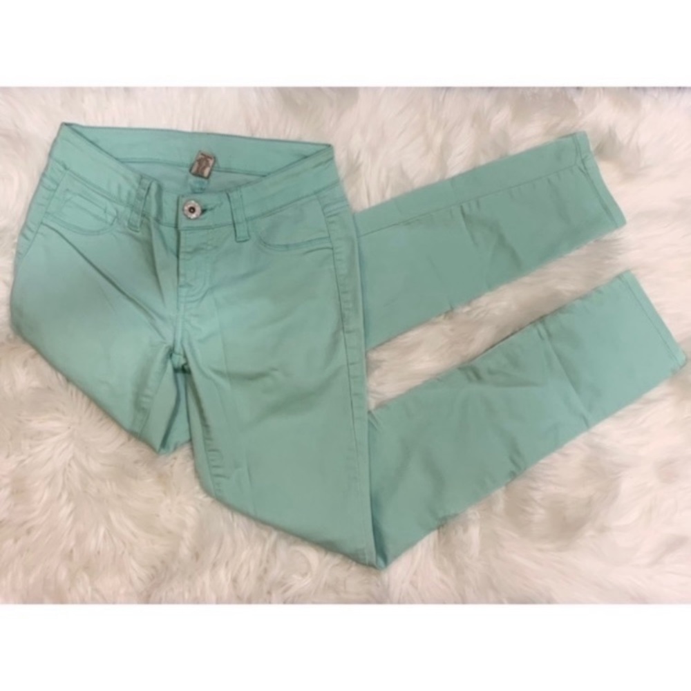 Mint green jegging low rise jeans